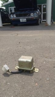 ボルテージレギュレーター交換